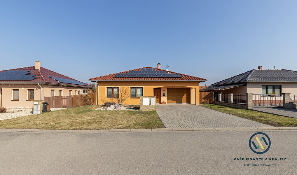 Prodej domu 162 m² s pozemkem 868 m², Starovičky – náhled fotky 2