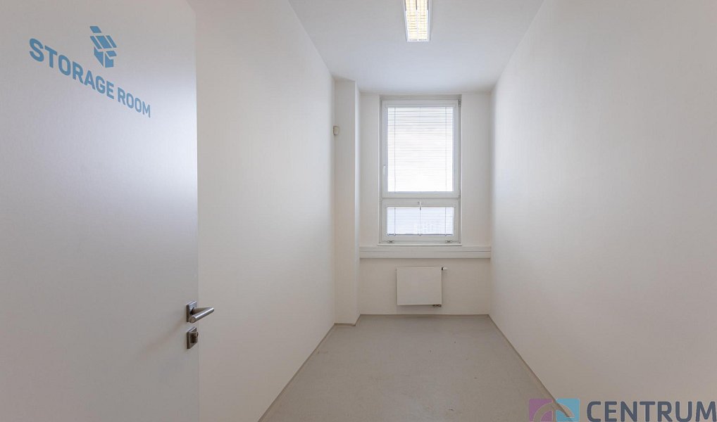 Pronájem kanceláře 584 m², Praha – náhled fotky 17
