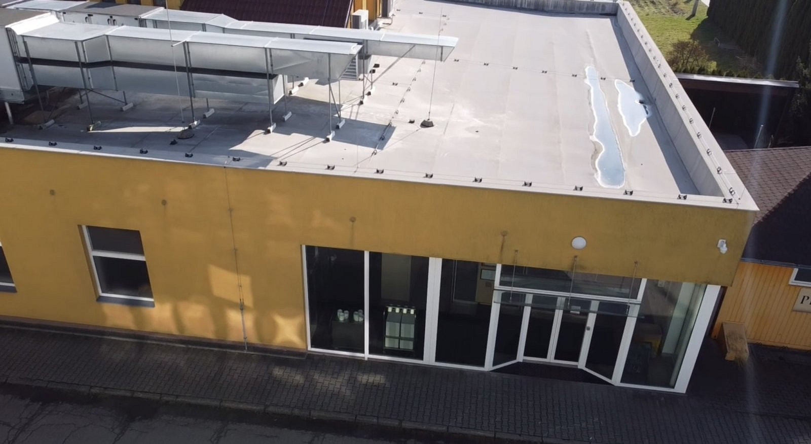 Prodej obchodních prostor 420 m² – fotografie 3