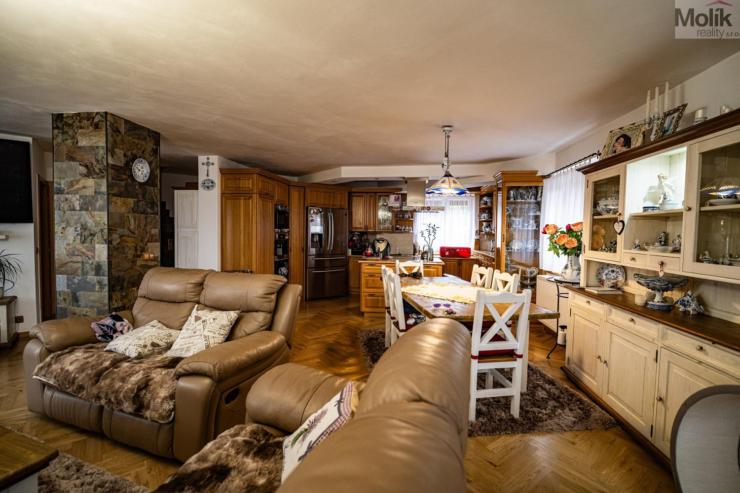 Prodej domu 547 m² s pozemkem 1 355 m² – fotografie 5
