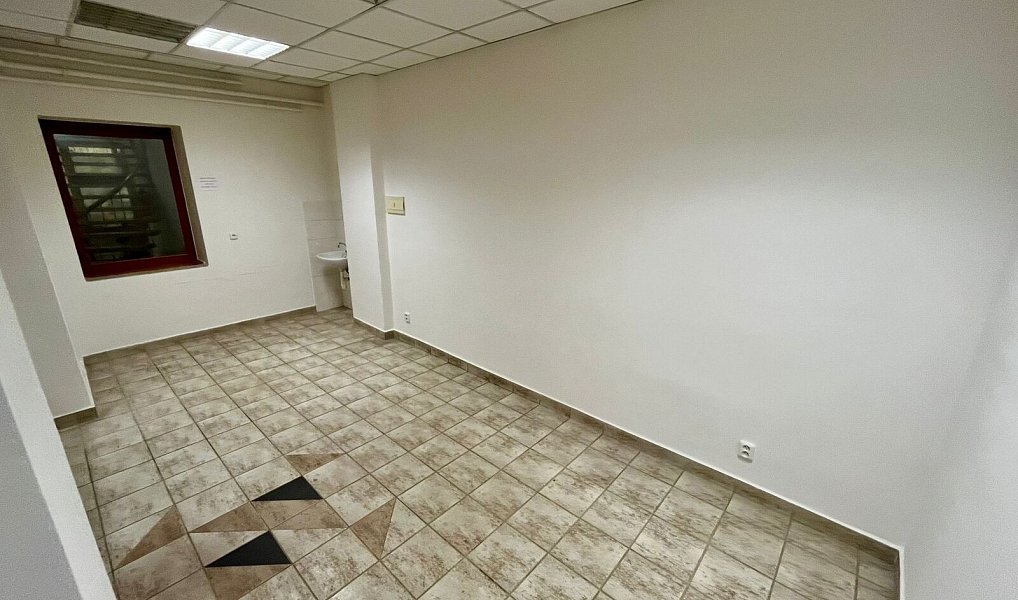 Pronájem obchodních prostor 19 m², Hodonín – náhled fotky 7