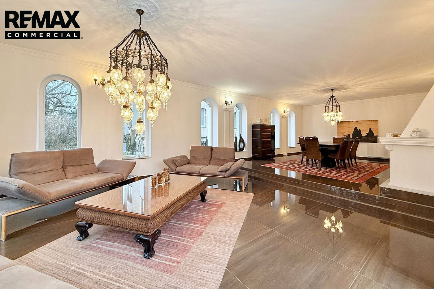 Prodej domu 355 m² s pozemkem 905 m² – fotografie 5