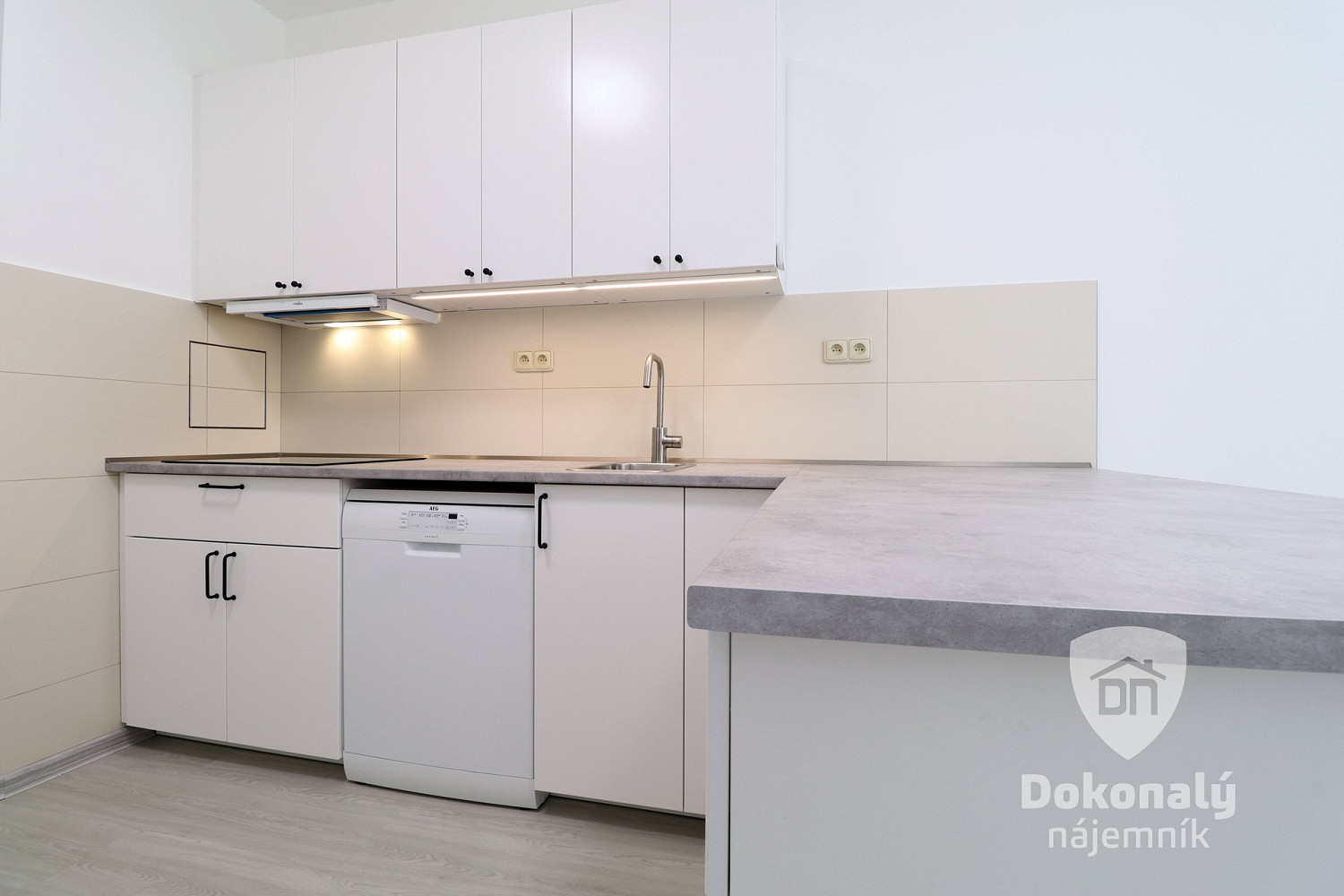 Pronájem bytu 3+kk 72 m²