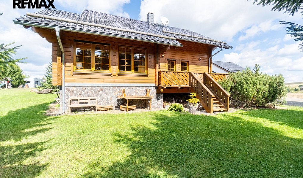 Prodej domu 195 m² s pozemkem 604 m², Loučná pod Klínovcem – náhled fotky 31