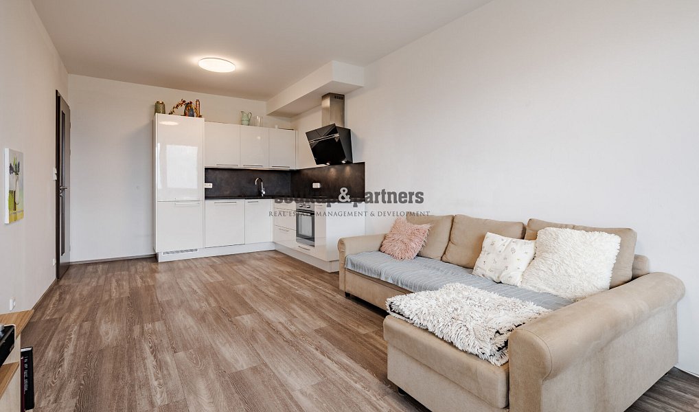Prodej bytu 2+kk 56 m², Praha – náhled fotky 5