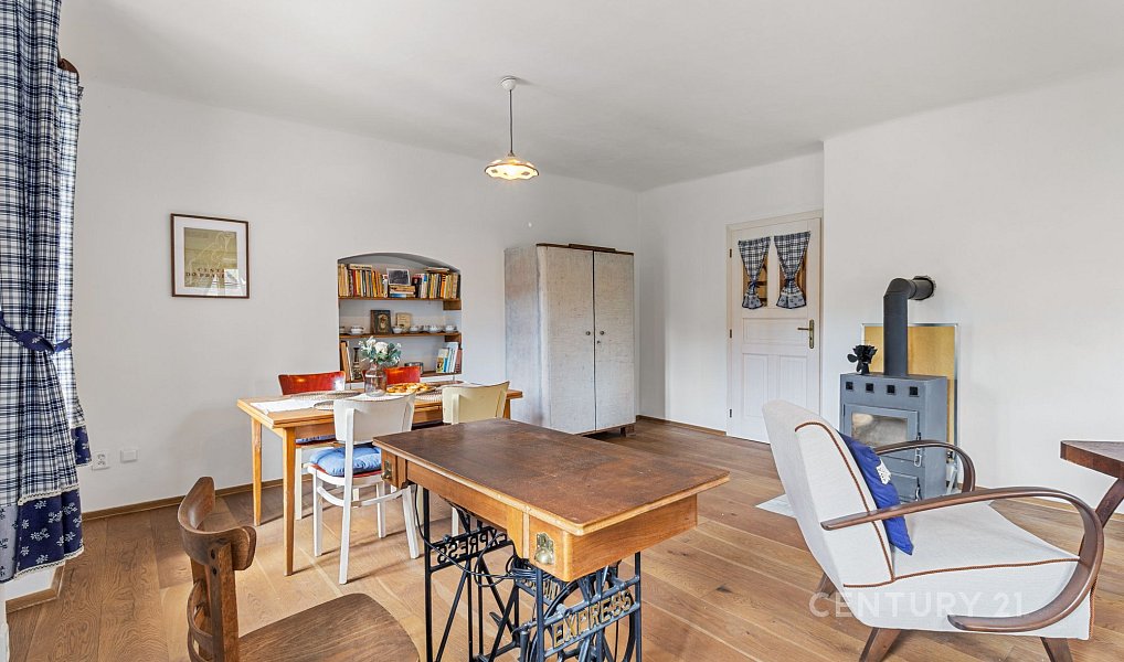 Prodej domu 100 m² s pozemkem 2 807 m², Kladruby – náhled fotky 6
