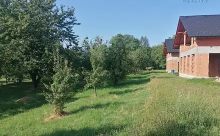 Prodej stavebního pozemku 2 940 m², Votice - Beztahov, okres Benešov