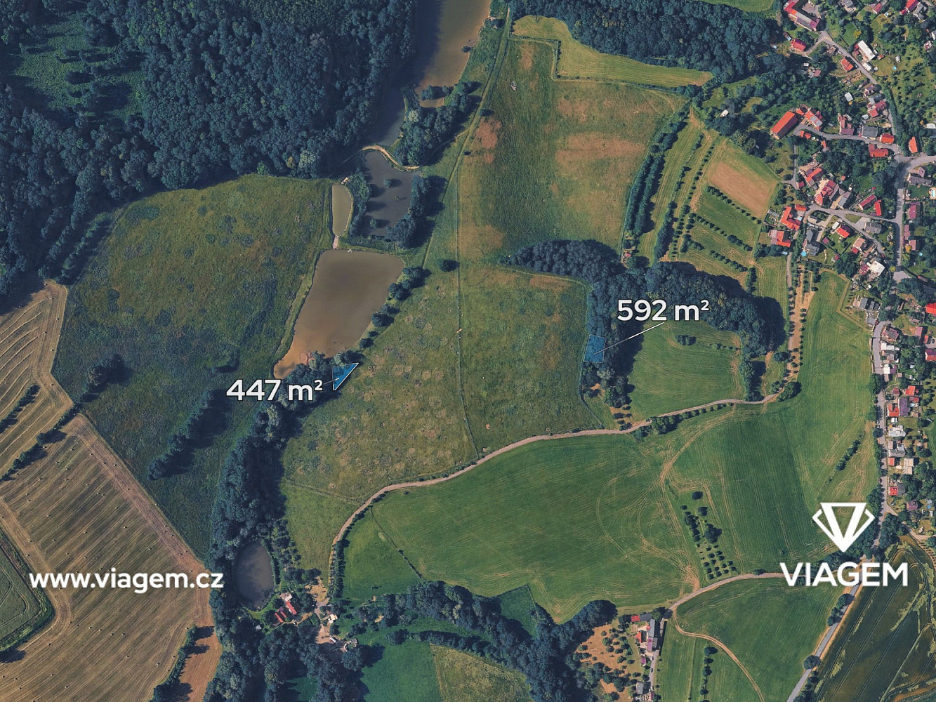 Prodej pole 1 039 m² – fotografie 2