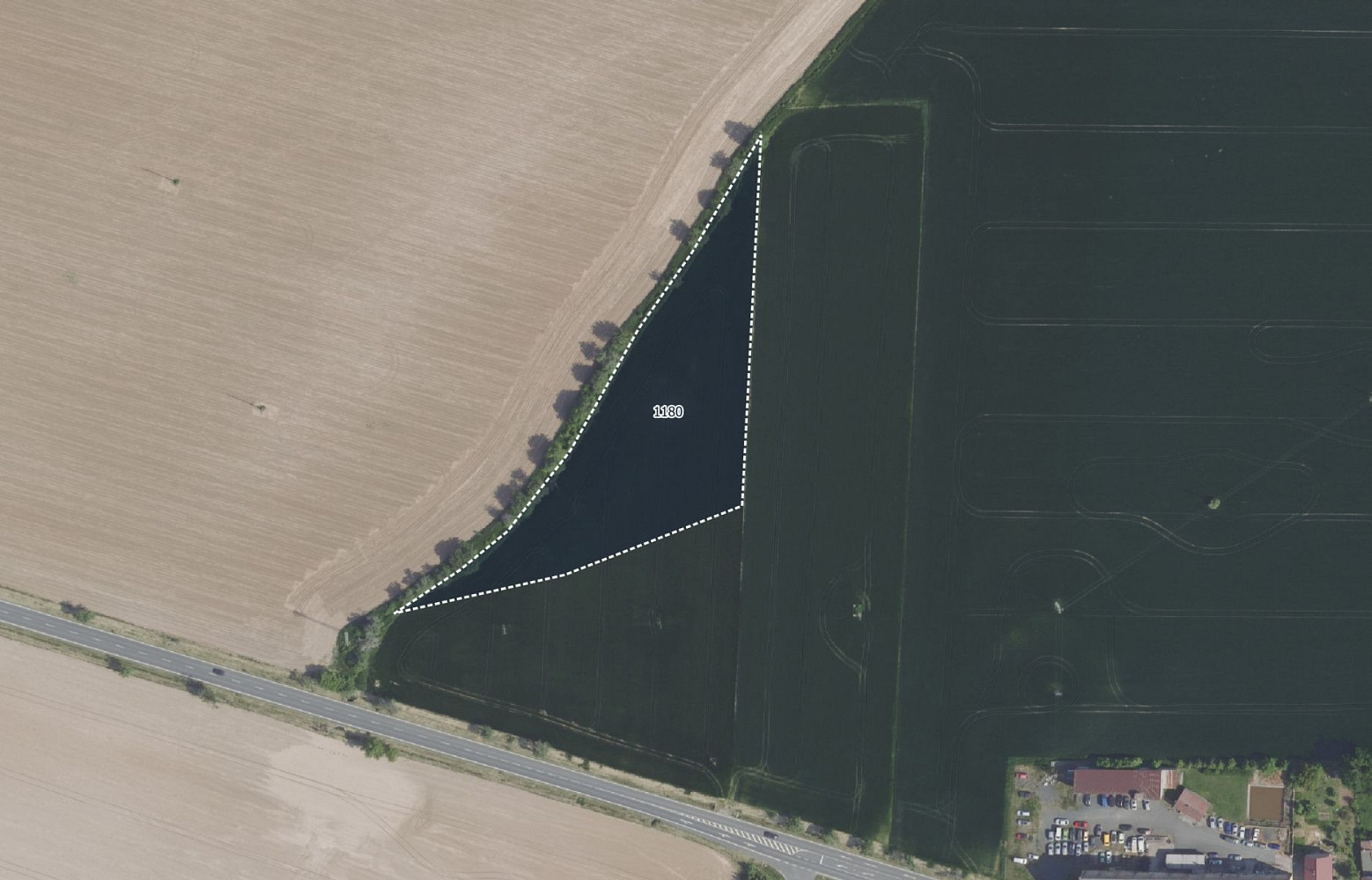 Prodej pole 6 976 m²