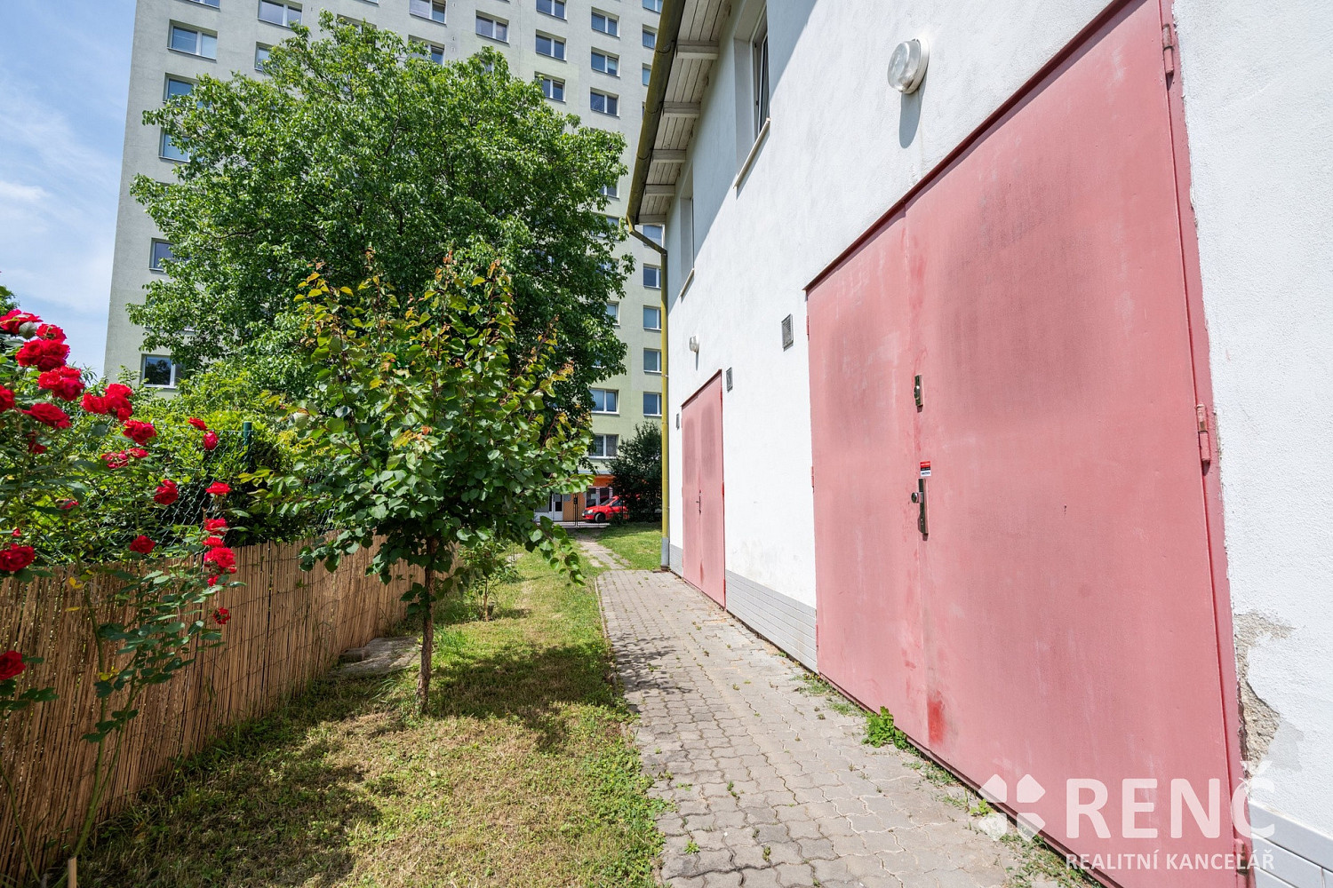 Prodej kanceláře 265 m² – fotografie 3