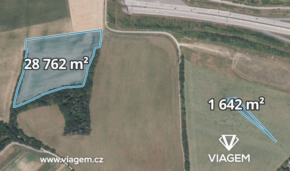 Prodej pole 17 848 m², Praha – náhled fotky 5