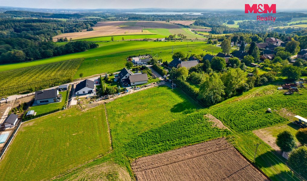 Prodej stavebního pozemku 3 386 m², Žernov – náhled fotky 4