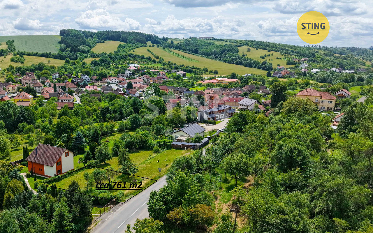 Prodej stavebního pozemku 761 m²