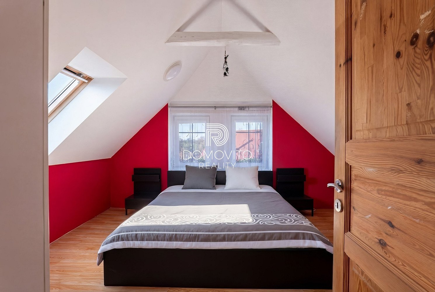 Prodej domu 100 m² s pozemkem 235 m² – fotografie 2