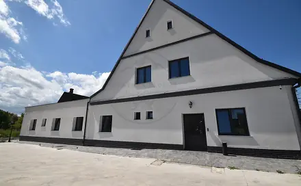 Prodej domu 417 m² s pozemkem 7 108 m², Mikulovice, okres Jeseník