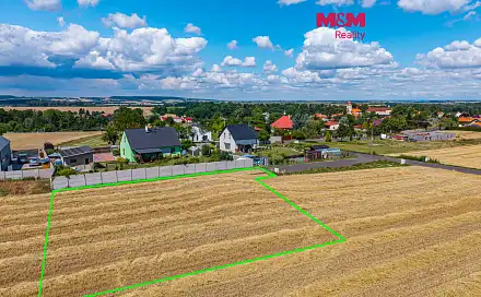 Prodej stavebního pozemku 1 034 m², Svojšice, okres Kolín