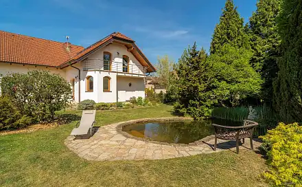 Prodej domu 237 m² s pozemkem 1 323 m², Dvorská, Horní Jelení, okres Pardubice