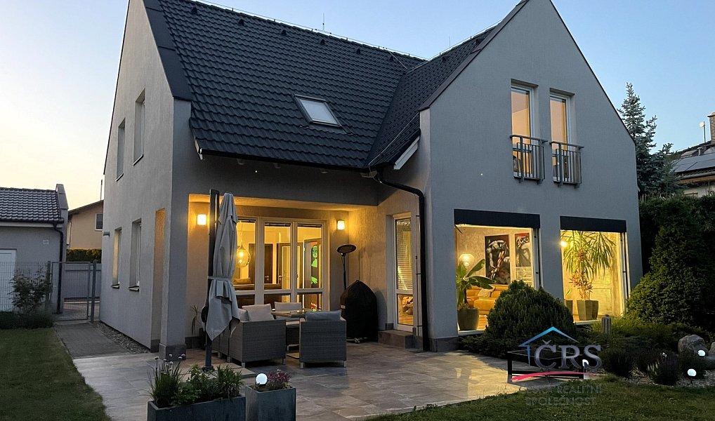 Prodej domu 310 m² s pozemkem 1 176 m², Hostivice – náhled fotky 28