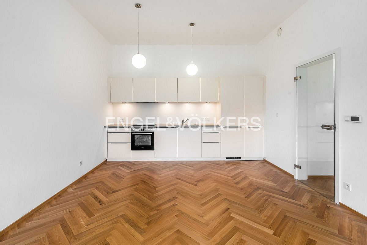 Pronájem bytu 2+kk 46 m² — photo 3