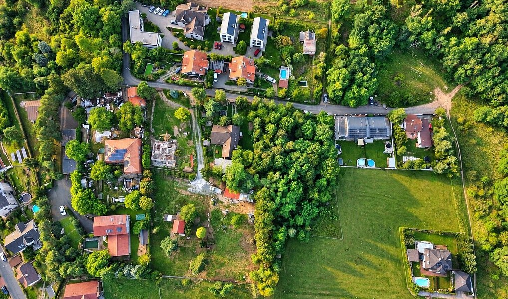 Prodej stavebního pozemku 1 676 m², Praha – fotka 1 z 7