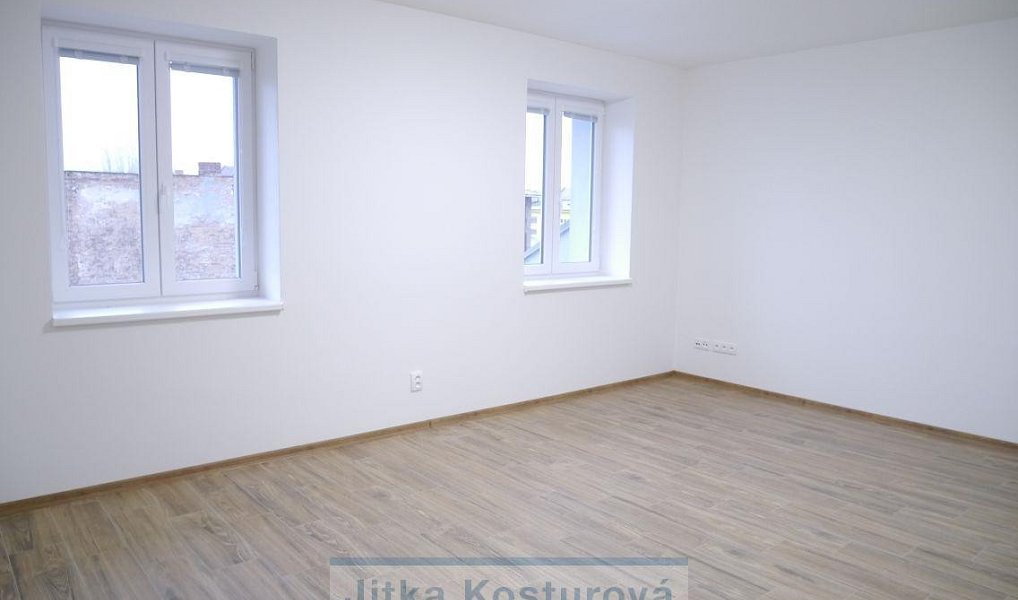 Prodej domu 348 m² s pozemkem 432 m², Krnov – náhled fotky 29