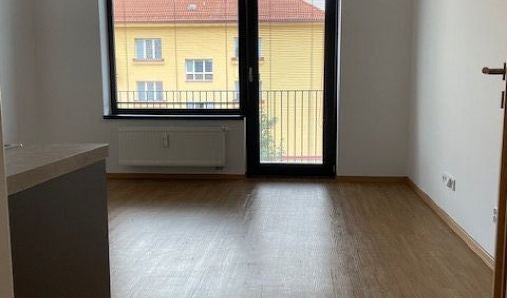 Pronájem bytu 1+kk 33 m², Pardubice – náhled fotky 7