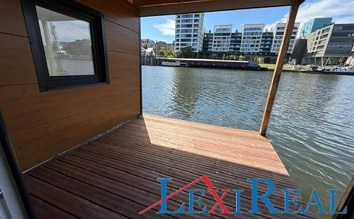 Hausbot 2+kk 43 m2 s terasou 9 m2, Sanderova, Praha 7 - Holešovice