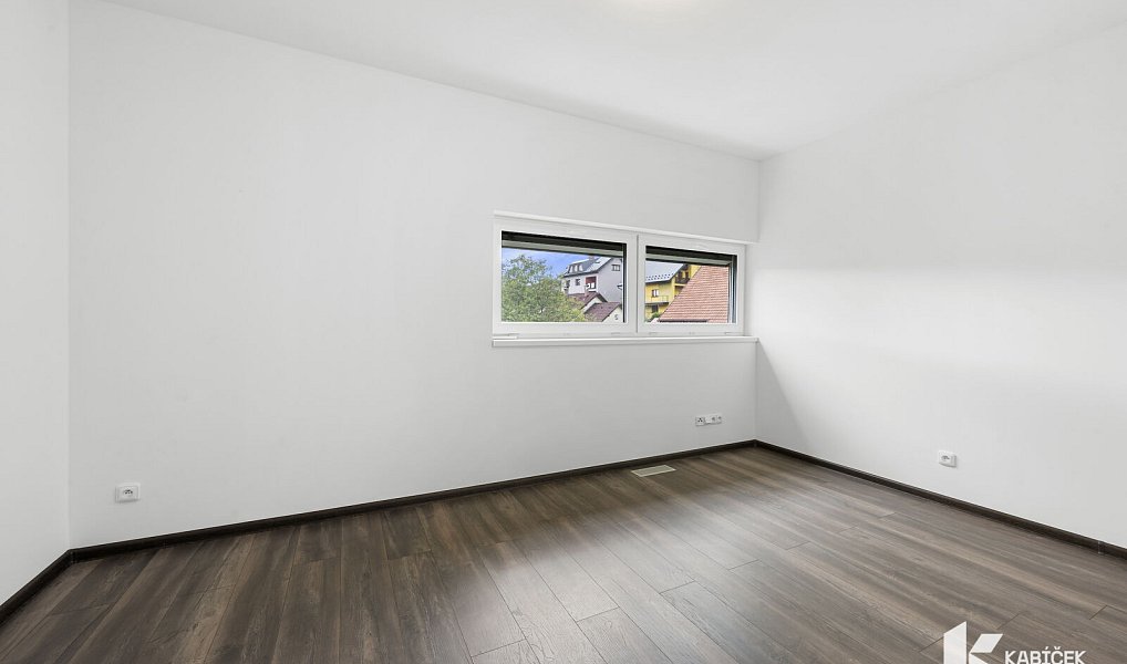 Pronájem domu 171 m² s pozemkem 300 m², Kopřivnice – náhled fotky 14