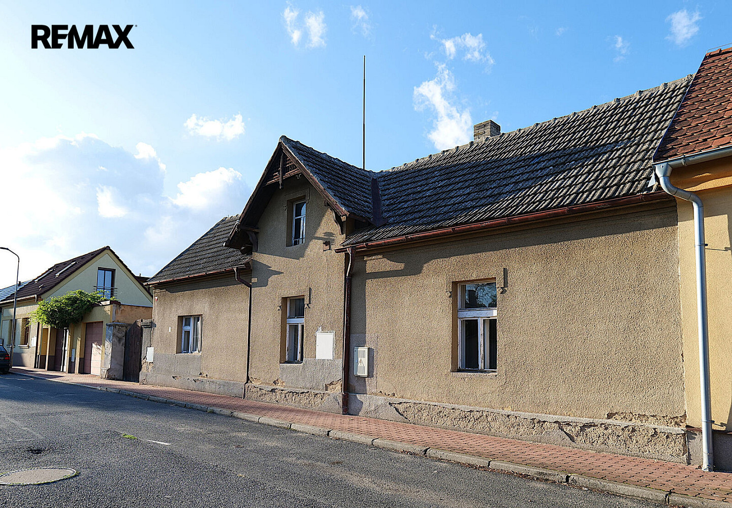 Prodej domu 99 m² s pozemkem 596 m² – fotografie 2