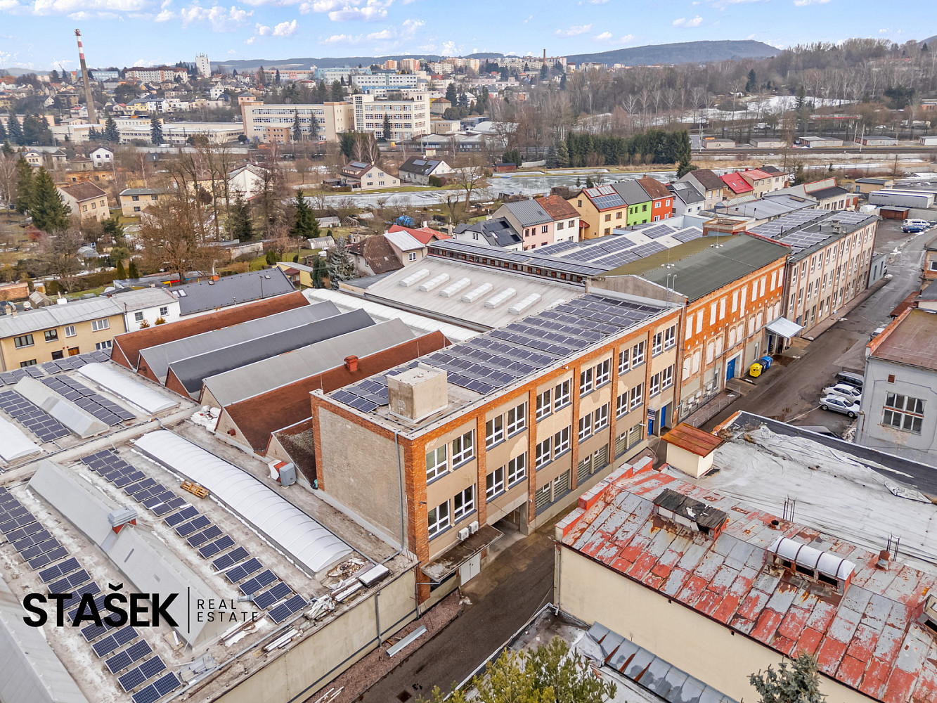 Pronájem výrobních prostor 1 253 m²
