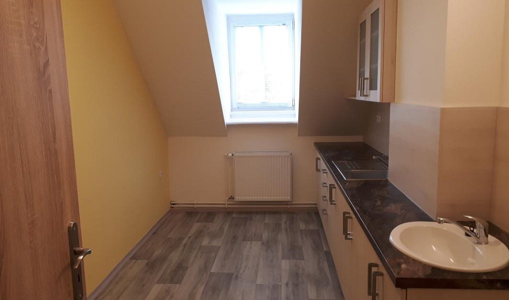 Pronájem komerčního objektu (jiného typu) 250 m², Liberec – náhled fotky 20