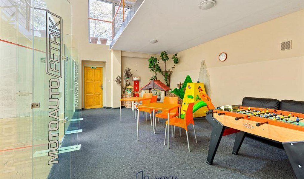 Prodej komerčního objektu (jiného typu) 464 m², Karlovy Vary – náhled fotky 17