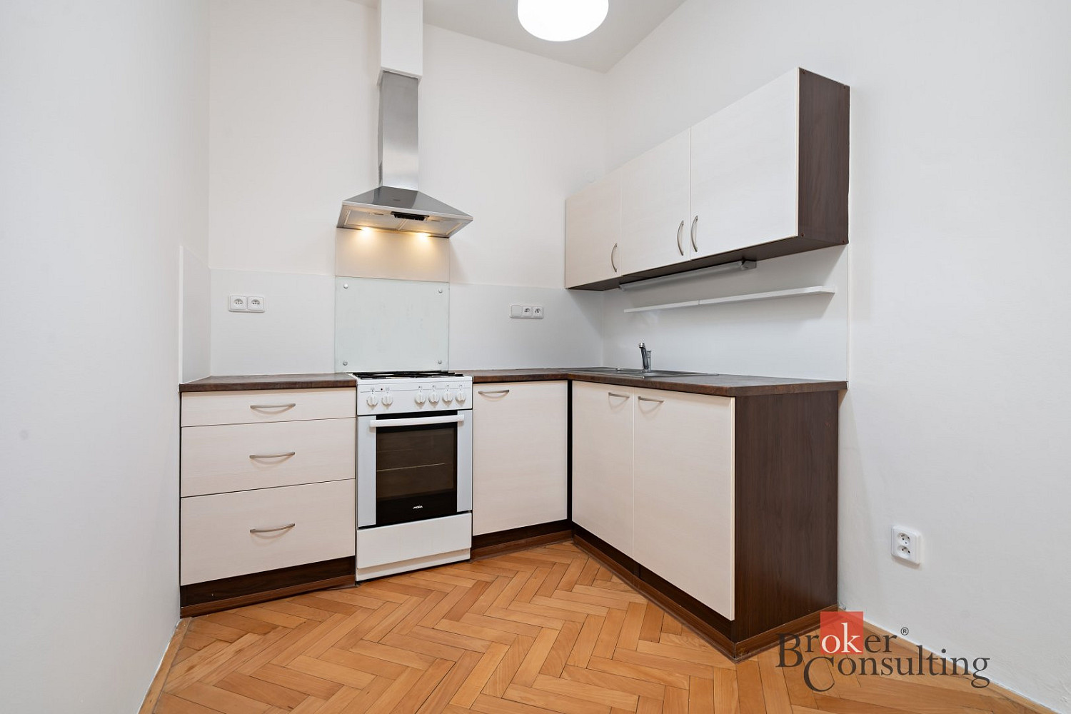 Pronájem bytu 3+kk 83 m² – fotografie 3