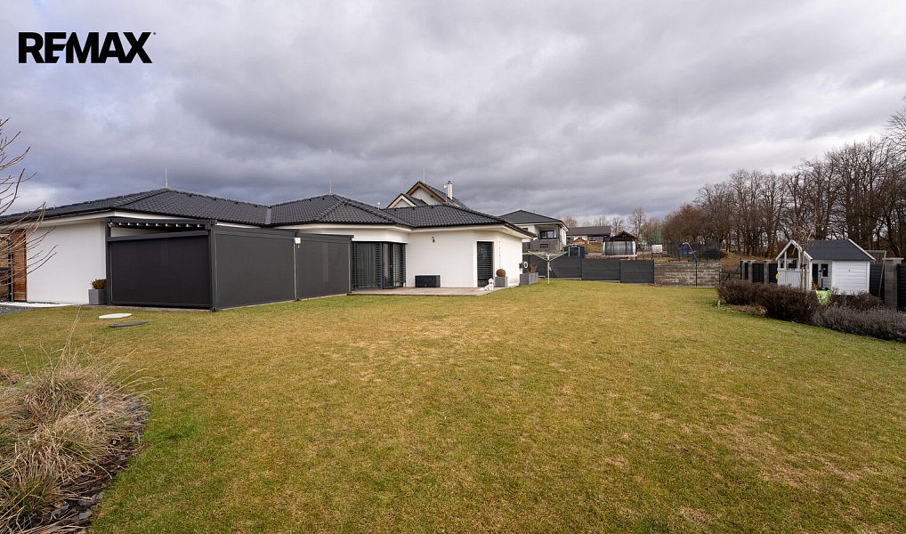 Prodej domu 172 m² s pozemkem 1 031 m², Jemnice – náhled fotky 43