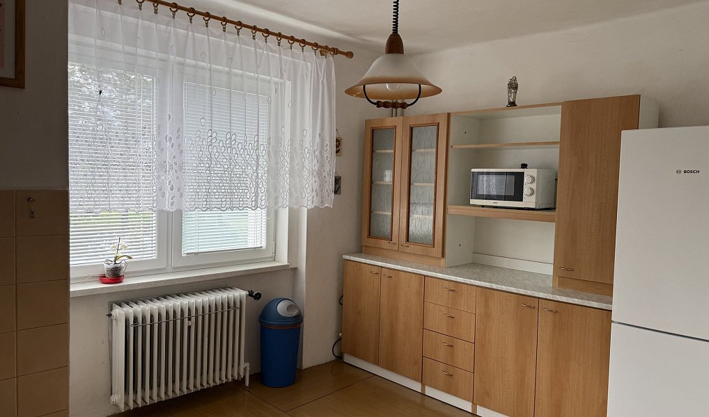 Prodej domu 198 m² s pozemkem 800 m², Kly – náhled fotky 6