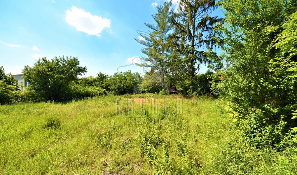 Prodej stavebního pozemku 793 m², Praha – náhled fotky 3