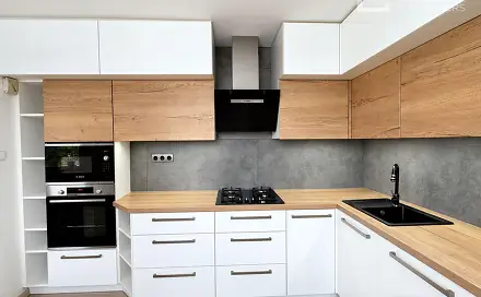Prodej bytu 3+1 75 m², Nádražní, Valašské Meziříčí - Krásno nad Bečvou, okres Vsetín