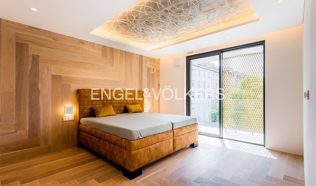 Pronájem bytu 4+kk 144 m², Praha – náhled fotky 8