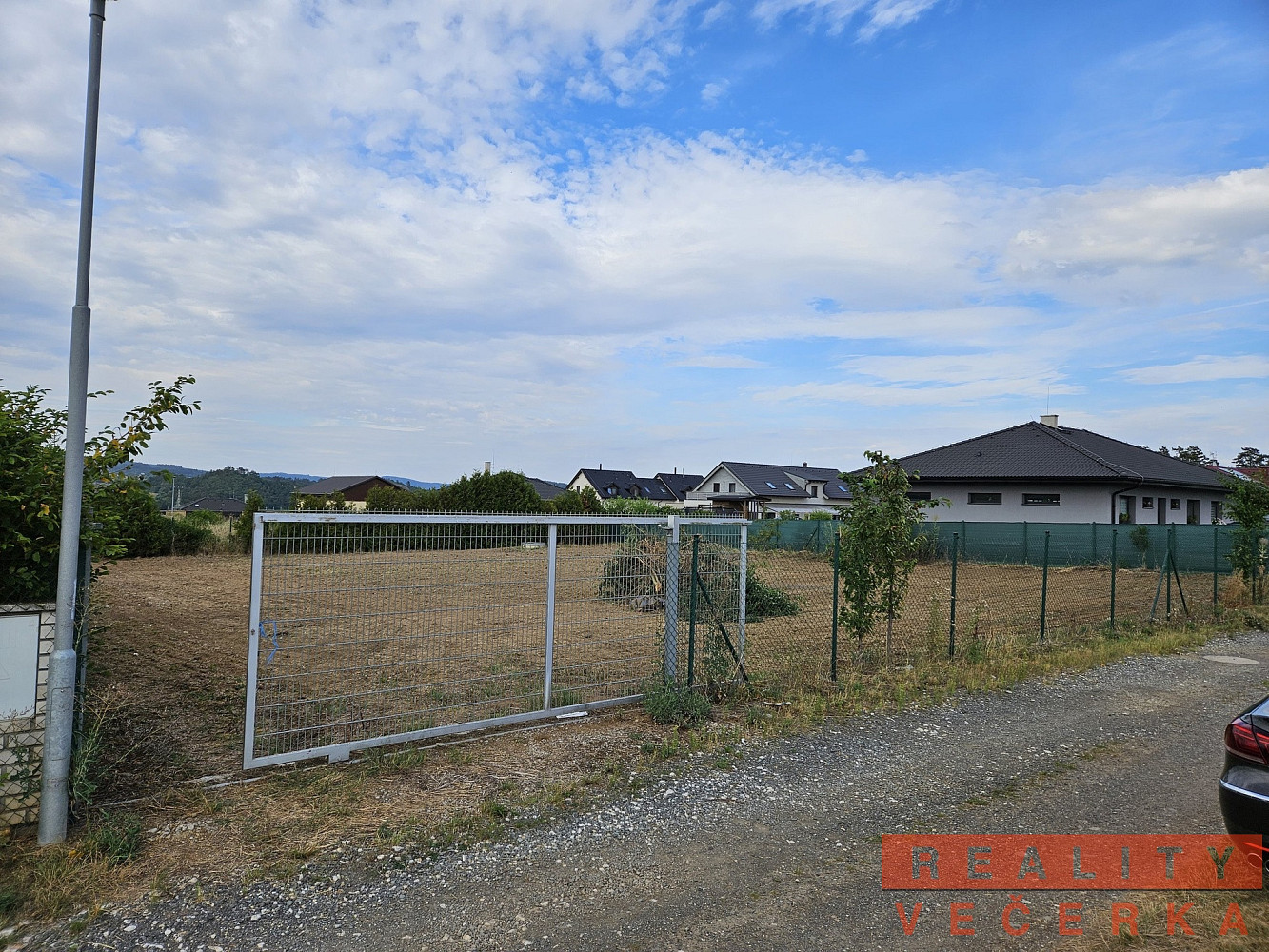 Prodej stavebního pozemku 1 249 m² – fotografie 2