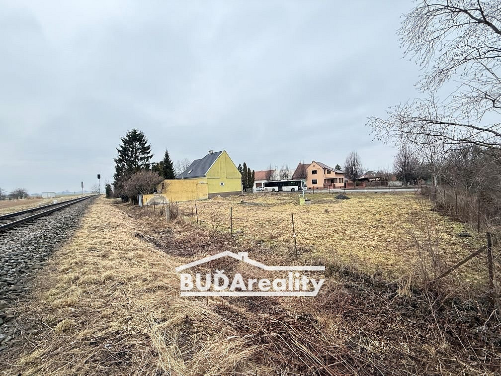 Prodej komerčního pozemku 1 037 m² – fotografie 4