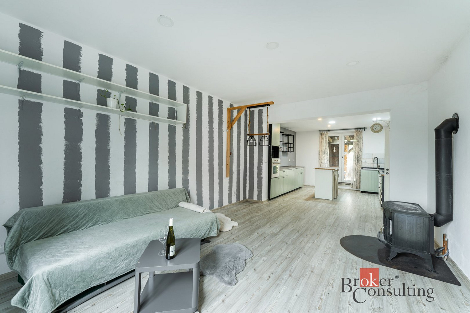Prodej domu 165 m² s pozemkem 693 m² — photo 3
