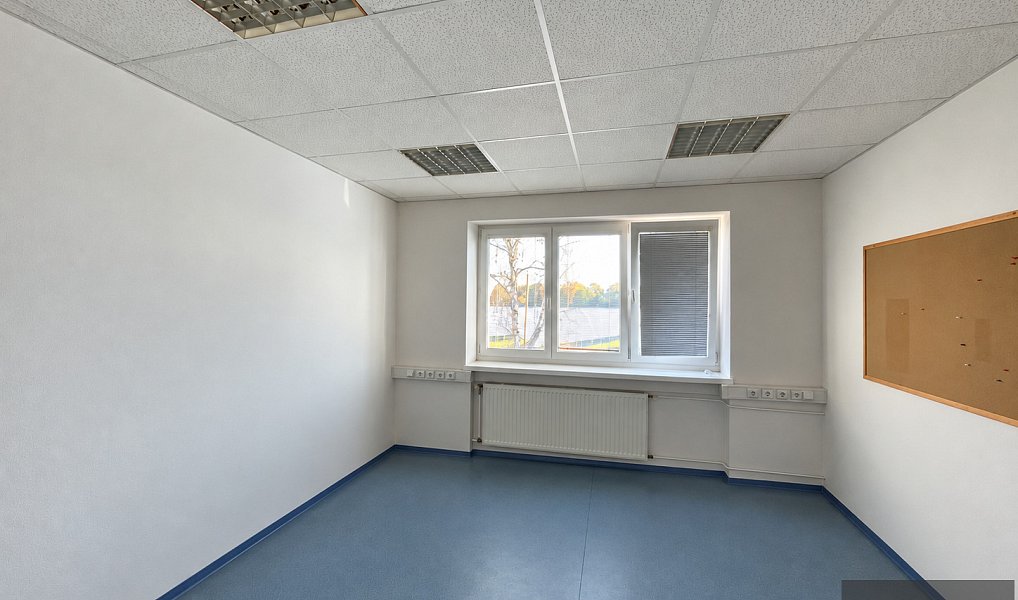 Pronájem skladovacích prostor 1 200 m², Uherský Brod – náhled fotky 10
