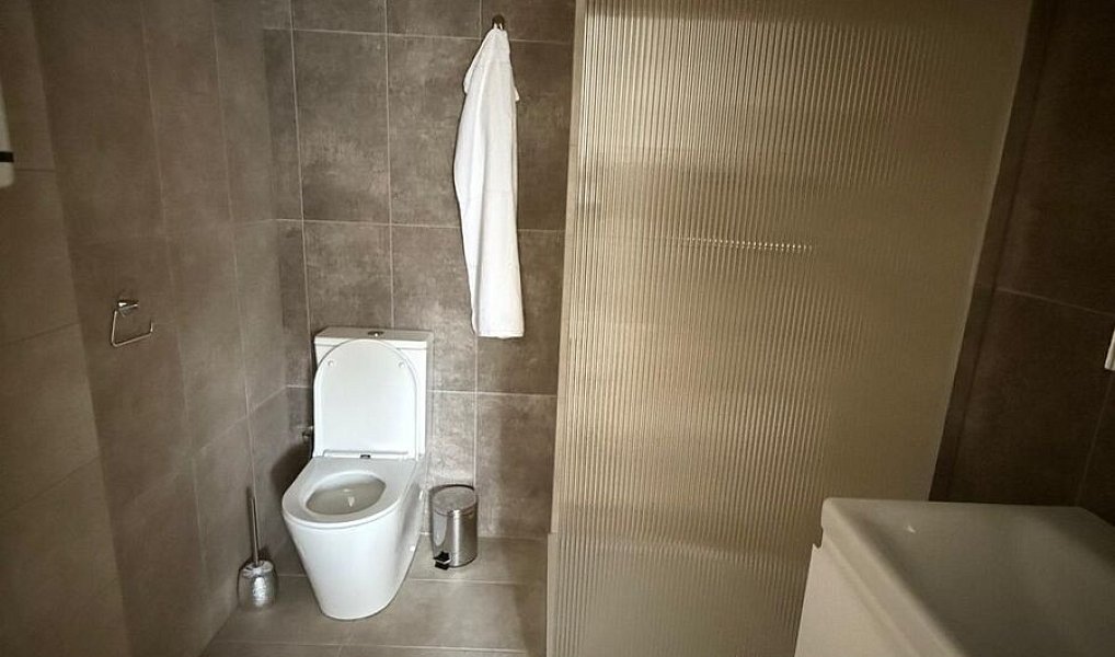 Prodej nájemního domu, činžáku 340 m², Horní Planá – náhled fotky 6