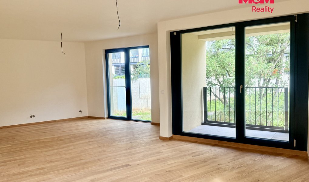 Prodej bytu 2+kk 74 m², Praha – náhled fotky 2