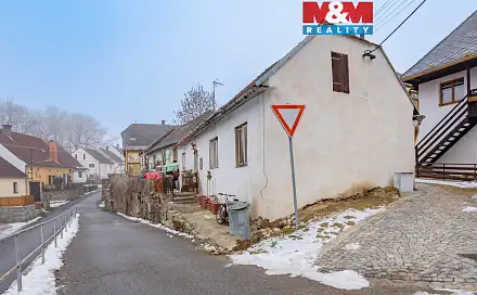 Prodej domu 45 m² s pozemkem 155 m², Hradčanská, Volyně, okres Strakonice