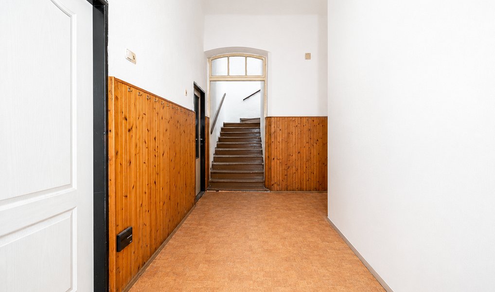 Prodej nájemního domu, činžáku 500 m², Únětice – náhled fotky 10
