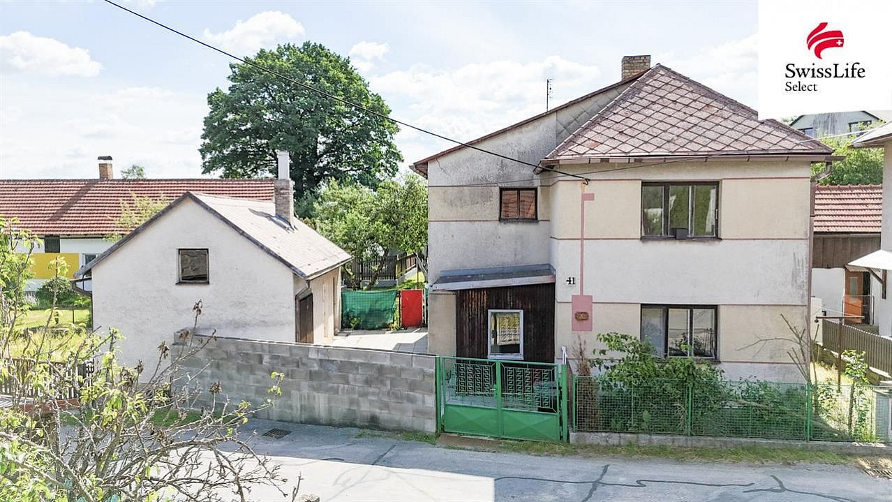 Prodej domu 145 m² s pozemkem 458 m² — photo 2