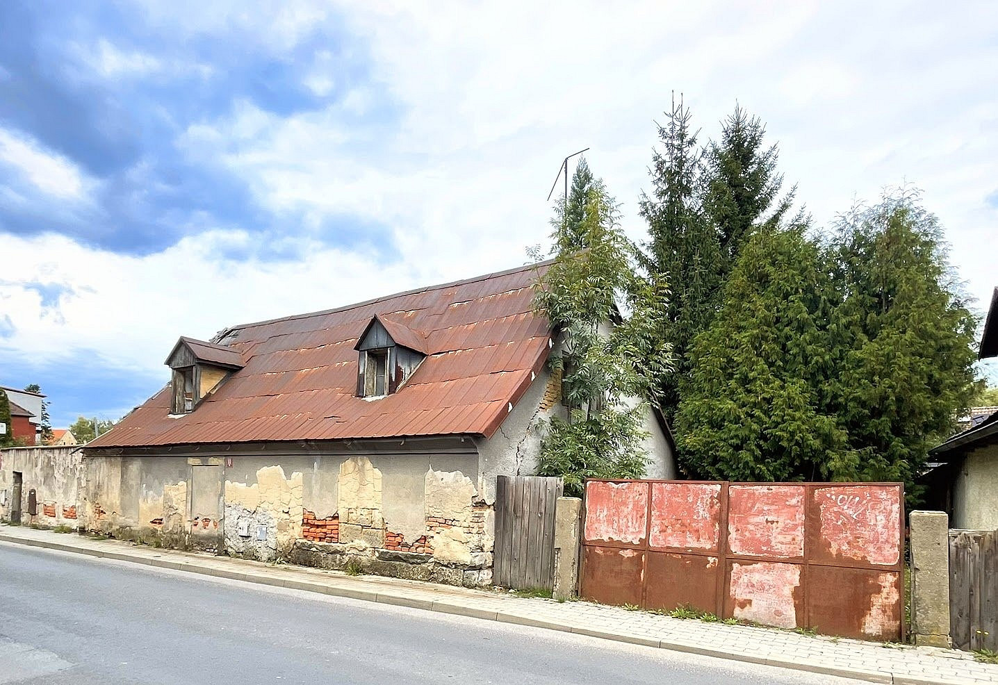 Prodej domu 150 m² s pozemkem 404 m²
