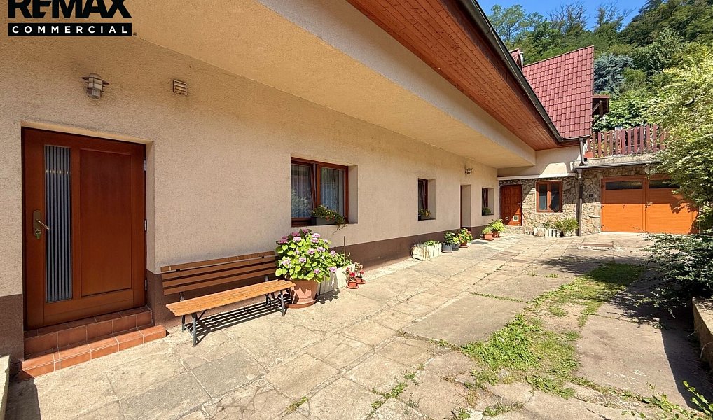 Prodej domu 225 m² s pozemkem 439 m², Praha – náhled fotky 19