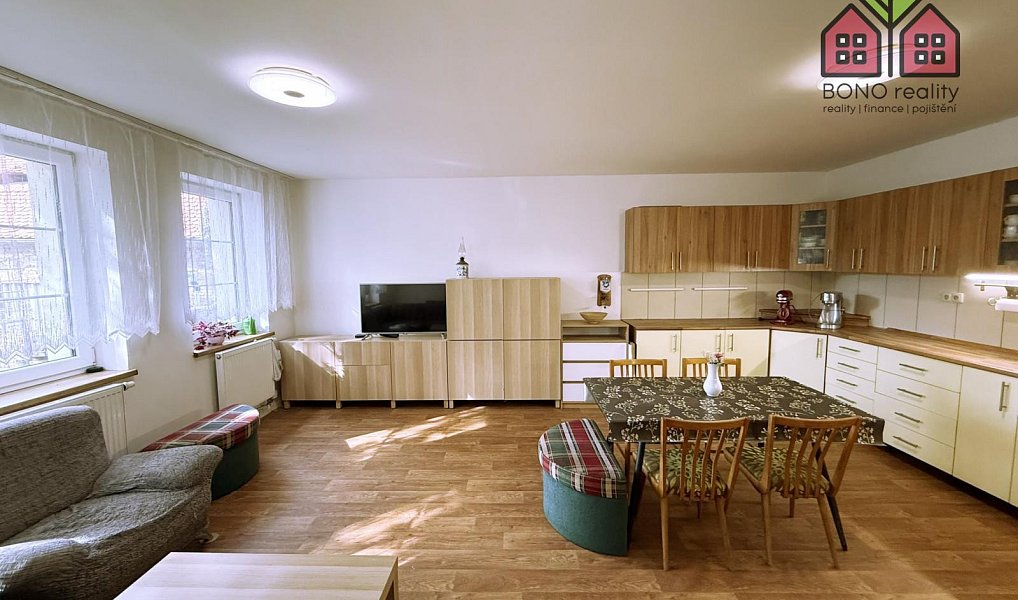 Prodej domu 159 m² s pozemkem 468 m², Žitenice – náhled fotky 8